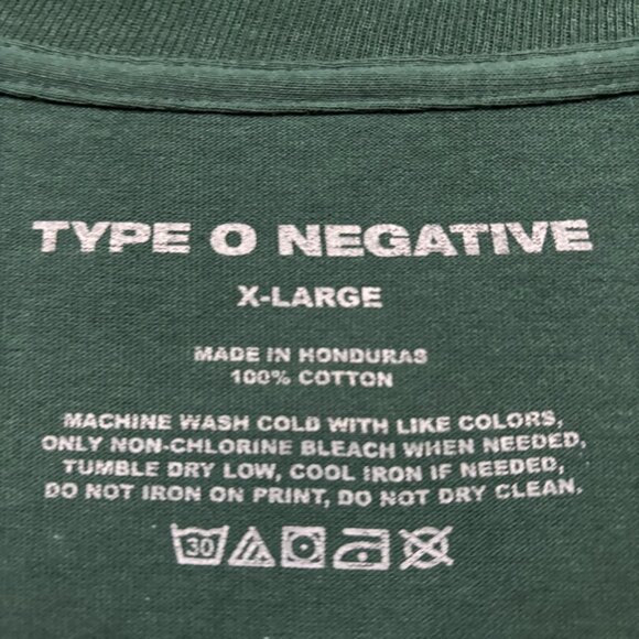 Type O Negative Bloody Kisses Gothic Metal Band Tee XL - Picture 4 of 4